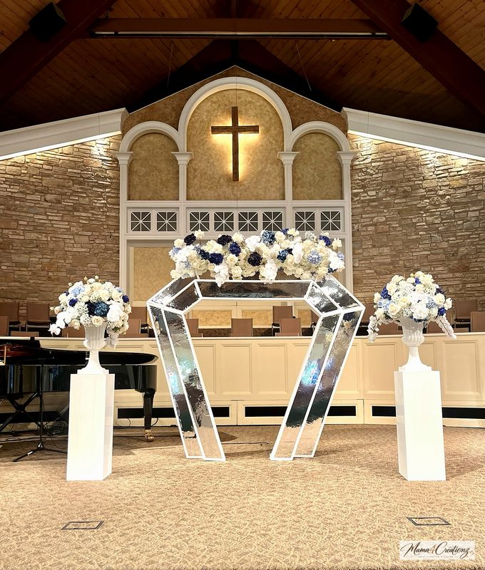 Balloon and event decor by Mama4Creationz at an event in Essex County, NJ (photo 10)