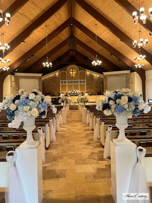 Balloon and event decor by Mama4Creationz at an event in Essex County, NJ (photo 9)