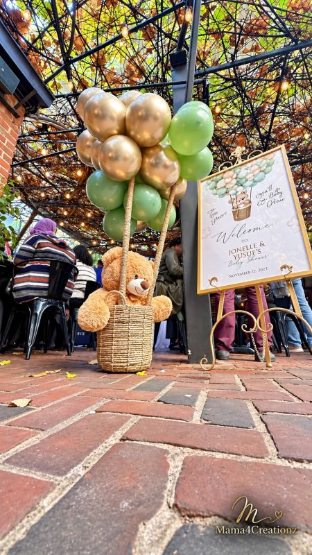 Yusuf and Jonelle's baby shower: Oh the Places You Will Go